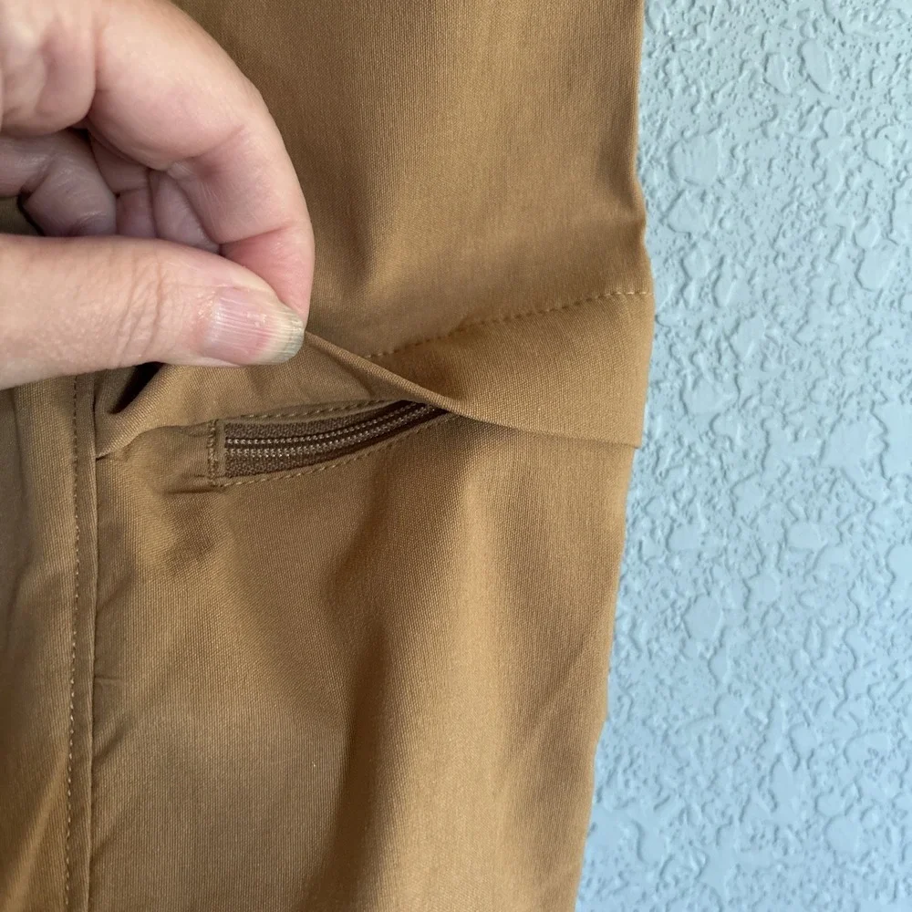 NWT The North Face Shorts Mens 2XL Brown Class V Belted Cargo Utility Outdoor